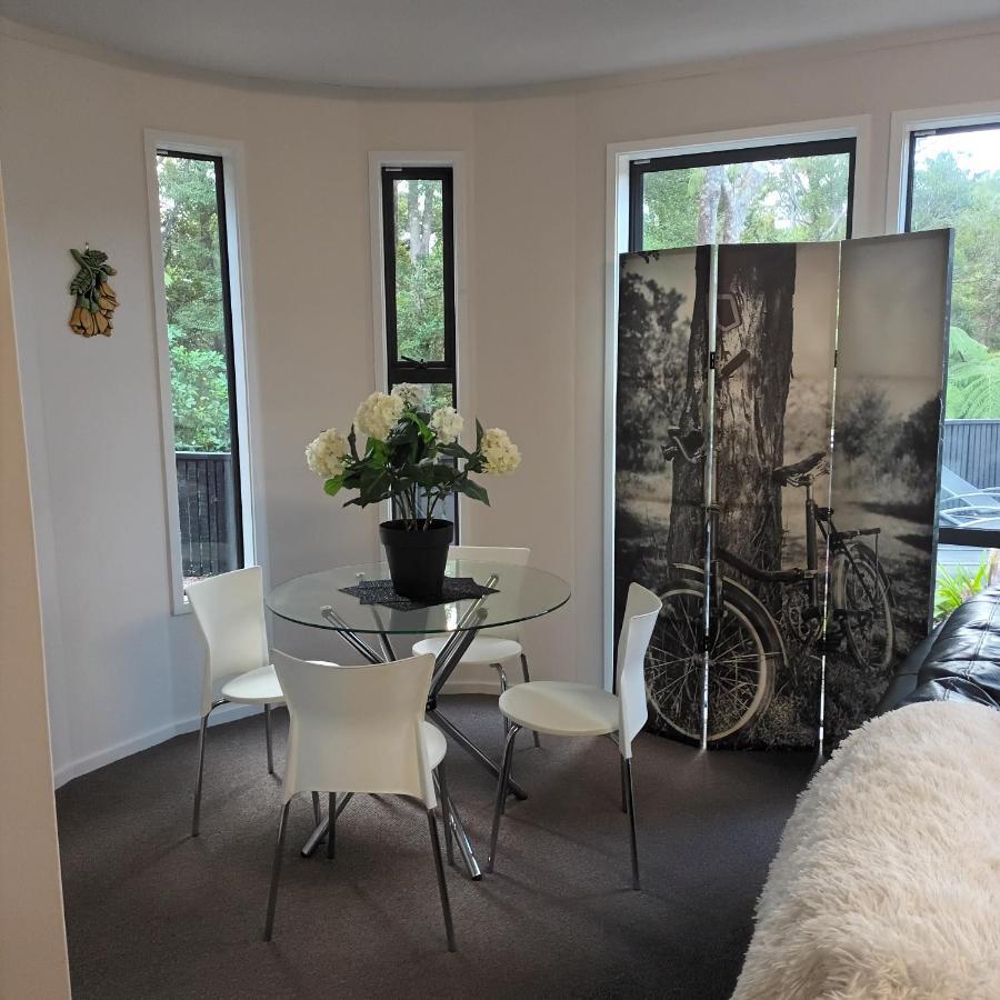Tiwai Waka Retreat Apartment เวลลิงตัน ภายนอก รูปภาพ