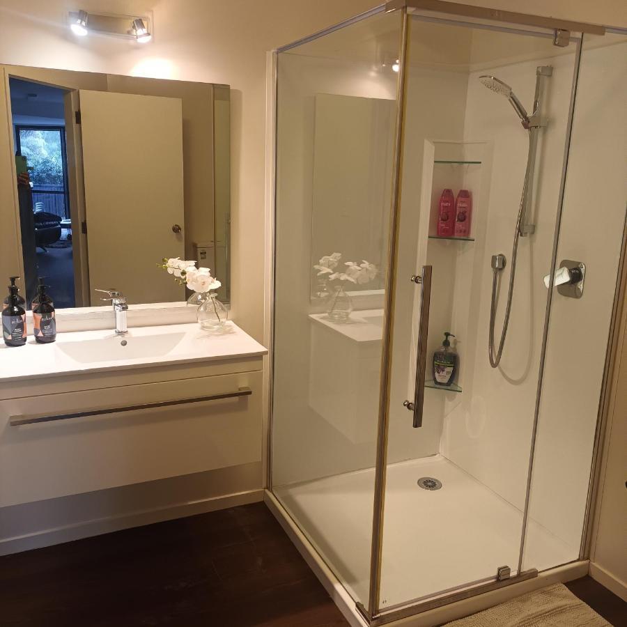 Tiwai Waka Retreat Apartment เวลลิงตัน ภายนอก รูปภาพ